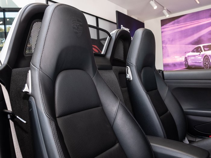 2022 Porsche 718 Boxster