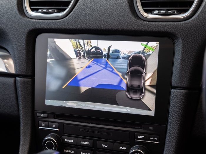 2022 Porsche 718 Boxster