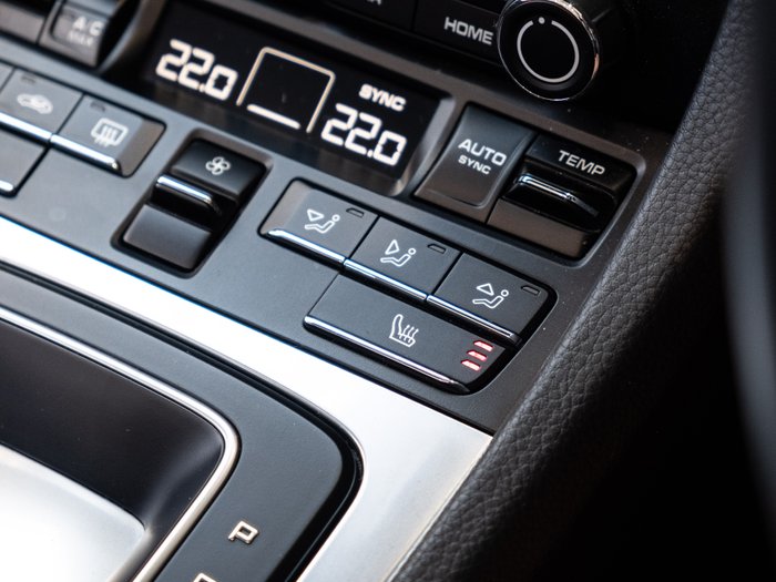 2022 Porsche 718 Boxster