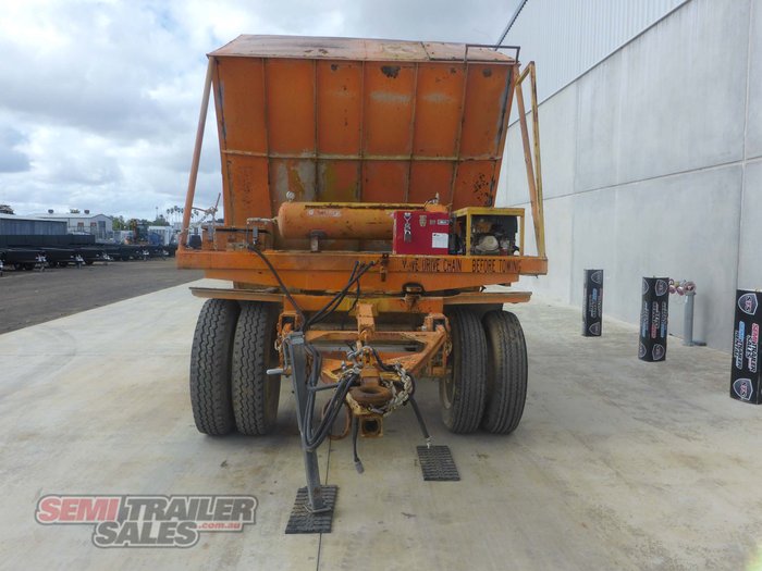 1980 Abeson Lime Spreader Dog Trailer