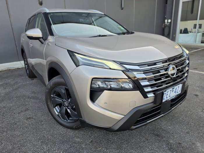 2026 NISSAN T33