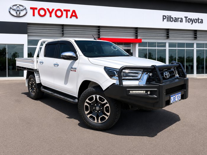 2021 Toyota Hilux SR5