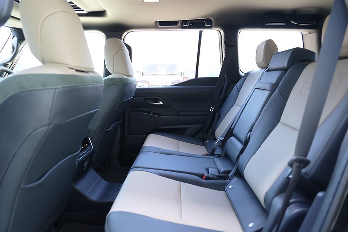 2025 Lexus GX550 GX550 GX AWD Overtrail 3.5L Petrol Automatic Wagon 5X24000 002