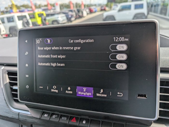 2025 RENAULT TRAFIC LWB PREMIUM