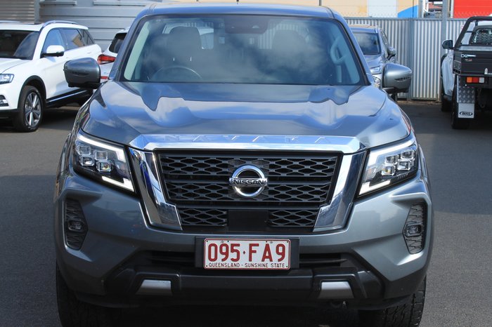 2022 Nissan Navara ST-X