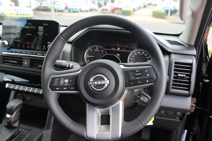 2026 Nissan Navara ST