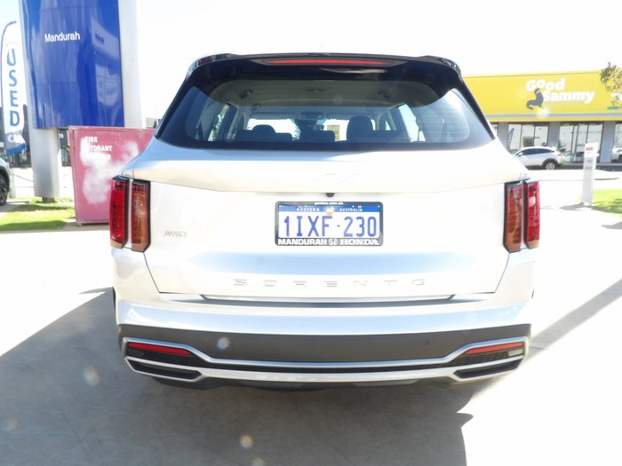 2022 Kia Sorento Sport