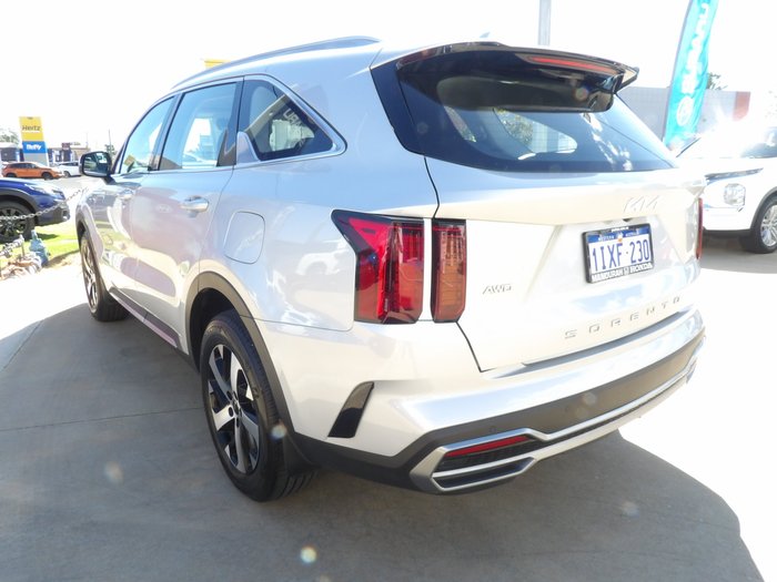 2022 Kia Sorento Sport