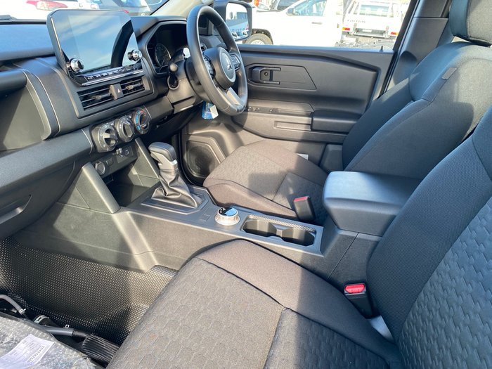 2025 MITSUBISHI Triton GLX