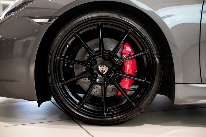 2023 Porsche 718 Boxster S
