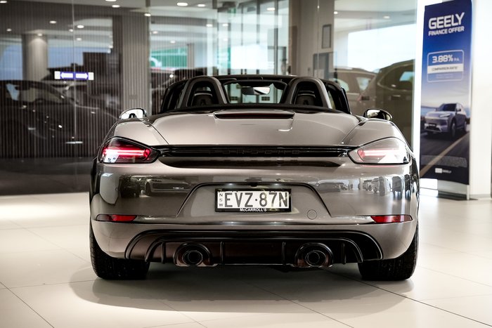 2023 Porsche 718 Boxster S
