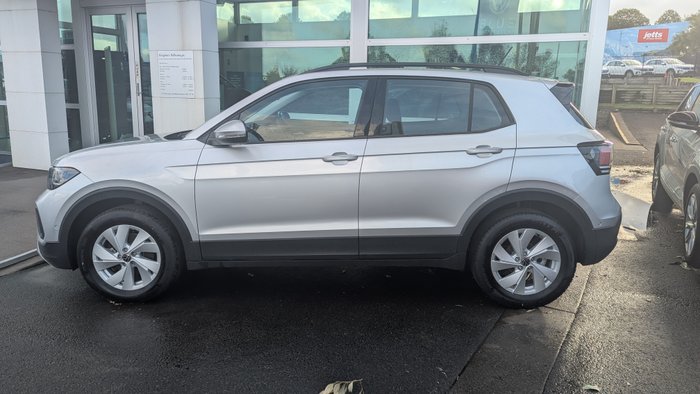 2024 VOLKSWAGEN T-CROSS LIFE