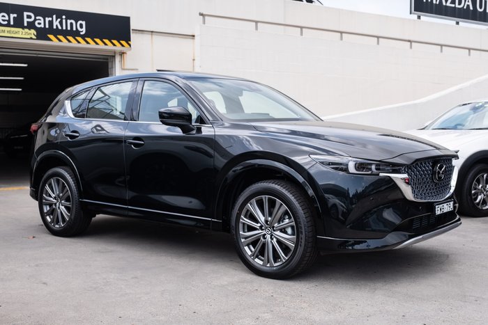2025 Mazda CX-5 G35 Akera