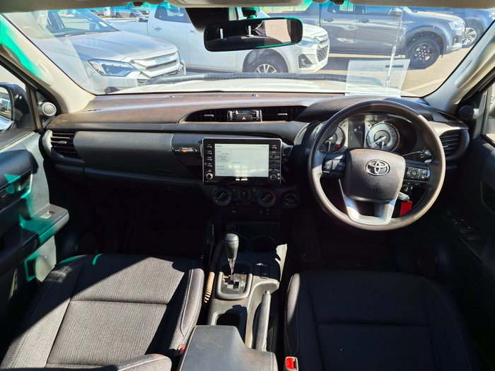 2022 Toyota Hilux SR White