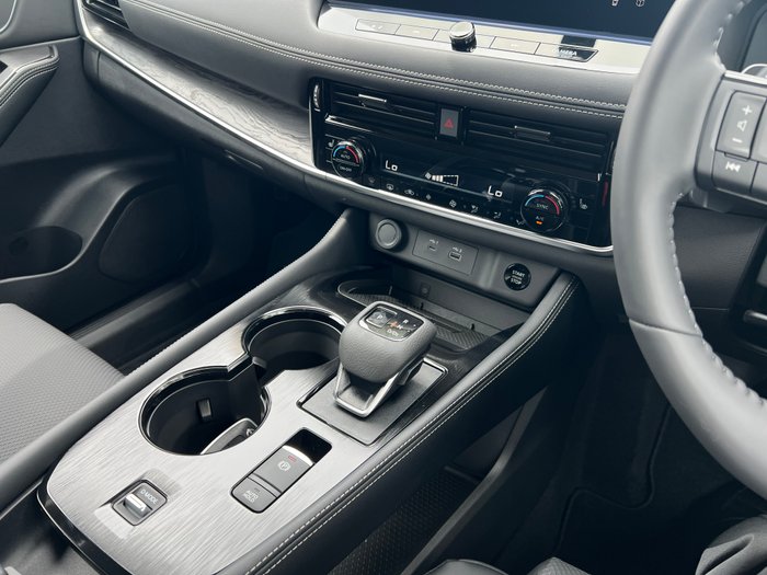 2025 Nissan X-TRAIL N-TREK 2WD