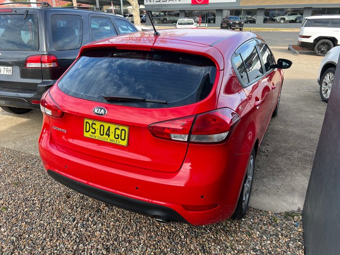 2016 KIA CERATO S
