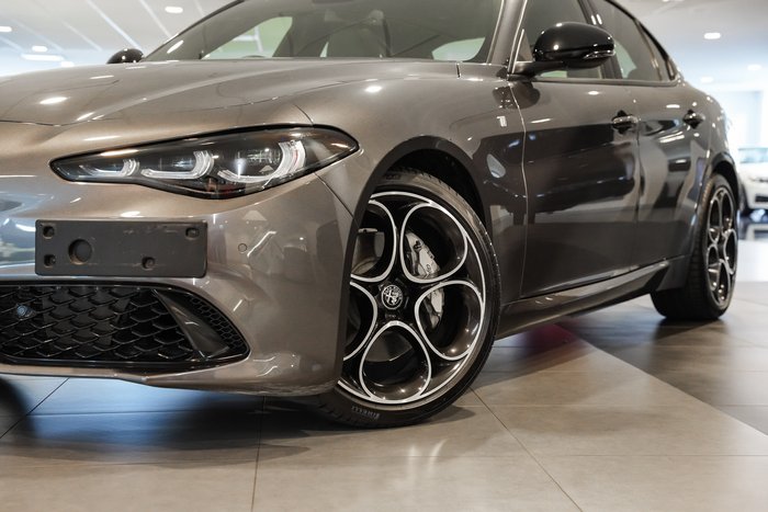 2023 Alfa Romeo Giulia Ti