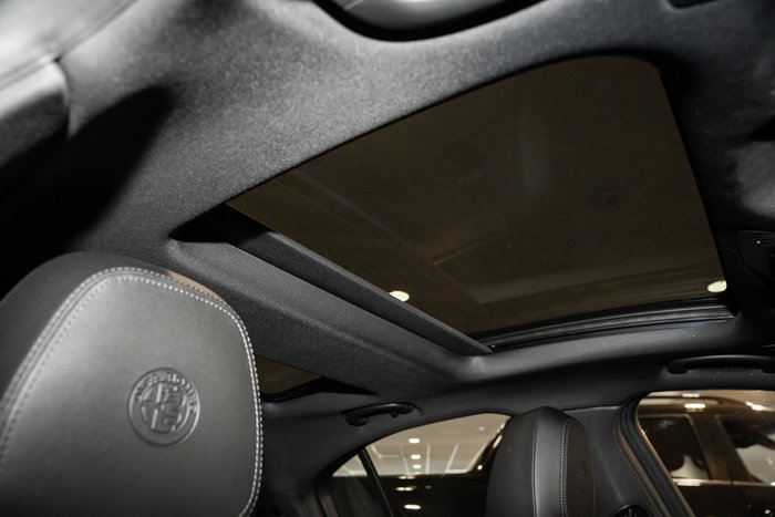 2023 Alfa Romeo Giulia Ti