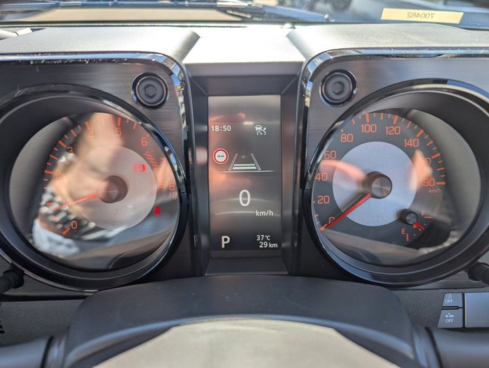 2025 SUZUKI JIMNY GLX MY26