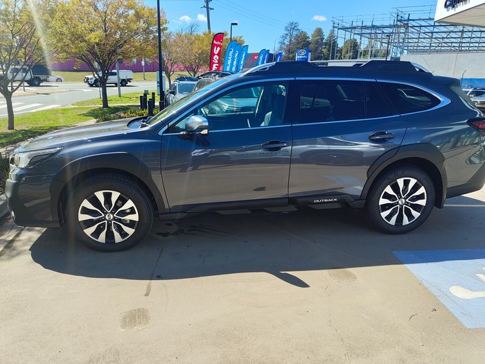 2025 Subaru Outback AWD Touring XT