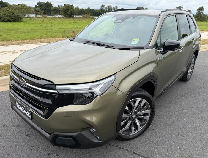 2025 SUBARU FORESTER TOURING