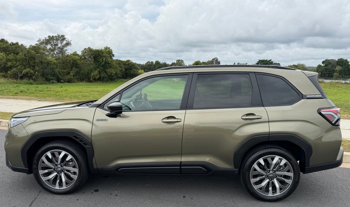 2025 SUBARU FORESTER TOURING