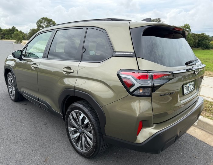 2025 SUBARU FORESTER TOURING