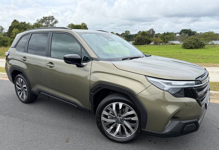 2025 SUBARU FORESTER TOURING