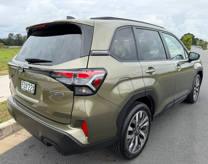2025 SUBARU FORESTER TOURING