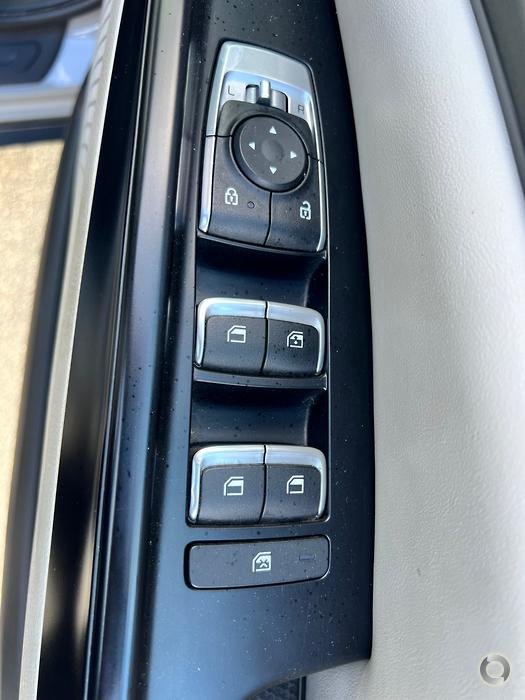 2022 Kia Carnival S