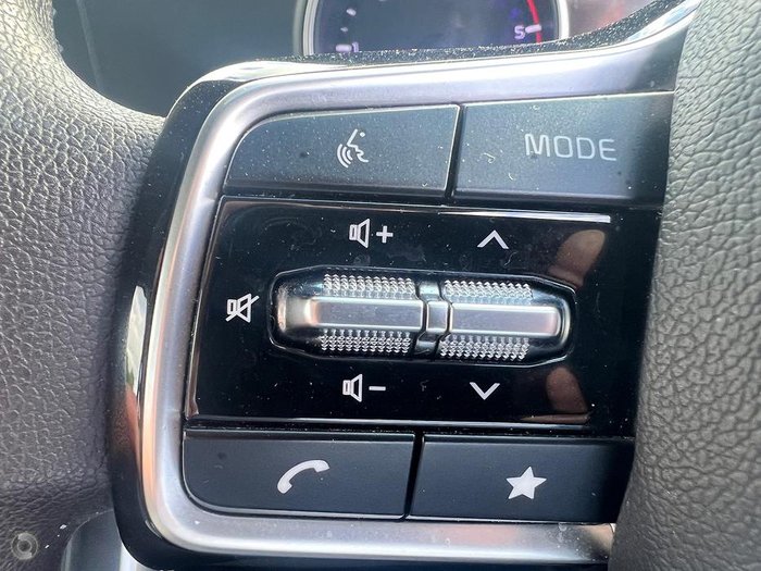 2022 Kia Carnival S