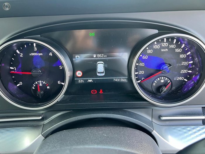 2022 Kia Carnival S