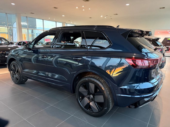 2026 VOLKSWAGEN TOUAREG