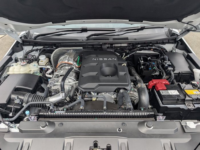 2025 NISSAN NAVARA PRO-4X