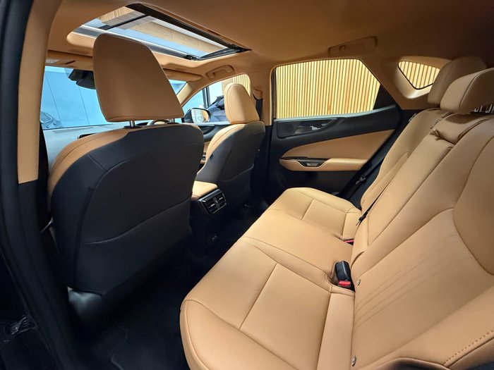 2024 Lexus NX350H Luxury AWD