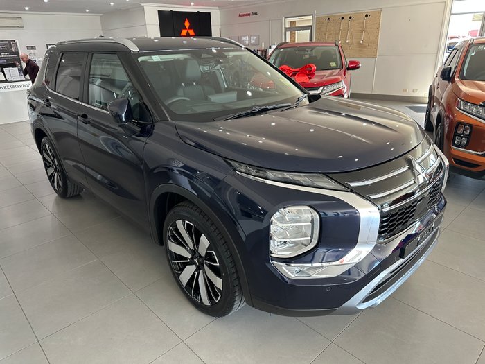 2025 MITSUBISHI OUTLANDER