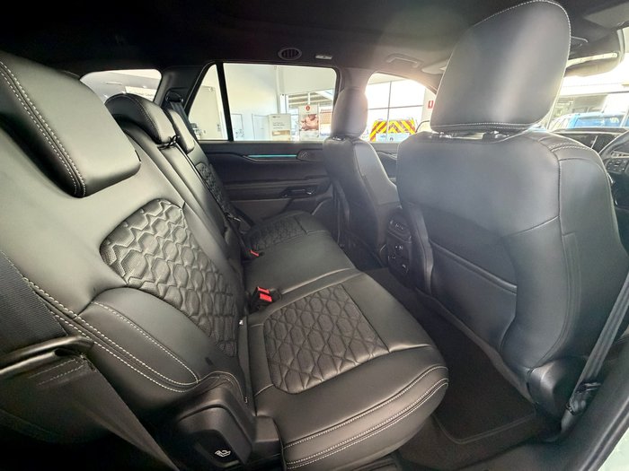 2026 Ford Everest Platinum