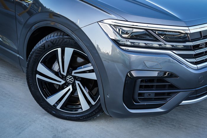 2022 VOLKSWAGEN TOUAREG
