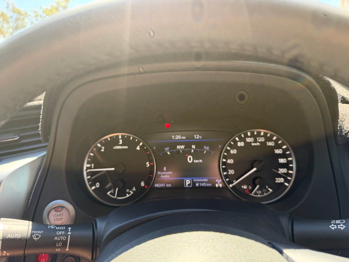 2022 Nissan NAVARA GREY