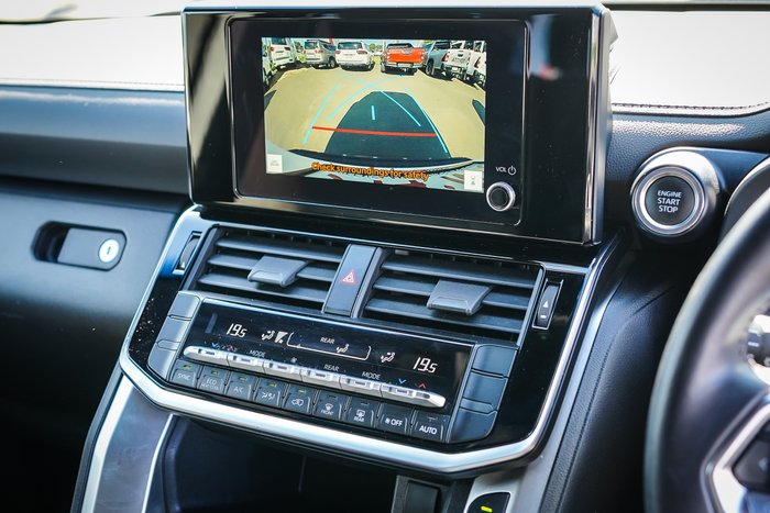 2025 Toyota LANDCRUISER GXL