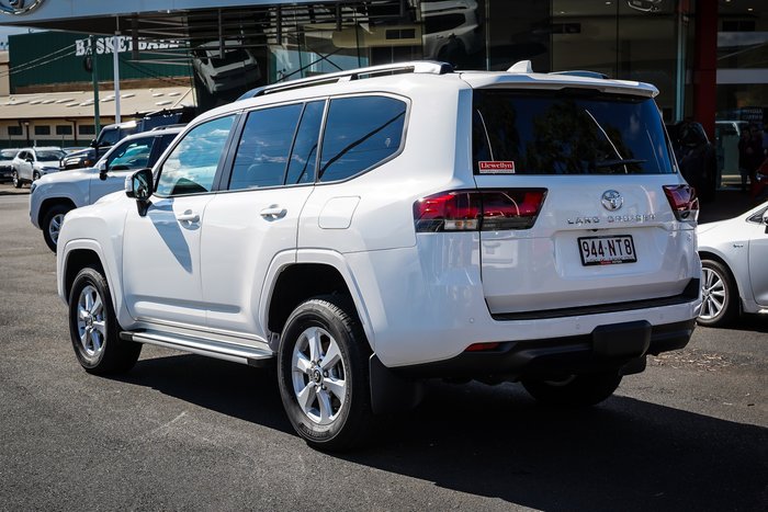 2025 Toyota LANDCRUISER GXL