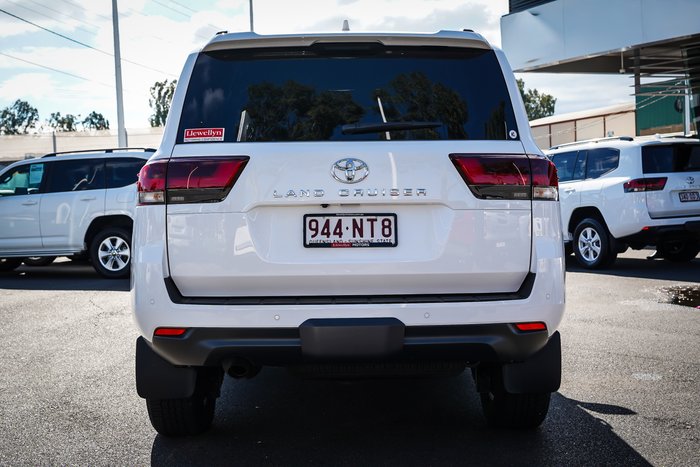 2025 Toyota LANDCRUISER GXL
