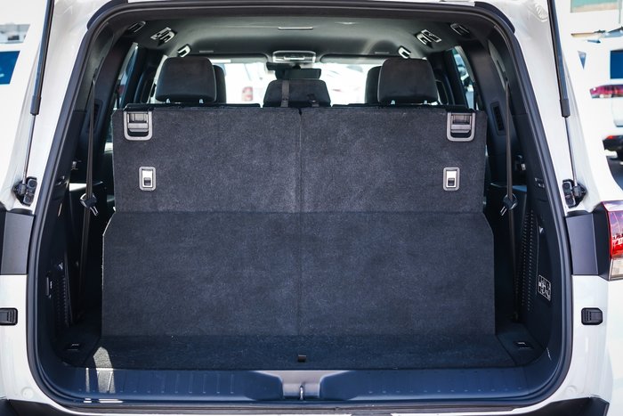 2025 Toyota LANDCRUISER GXL