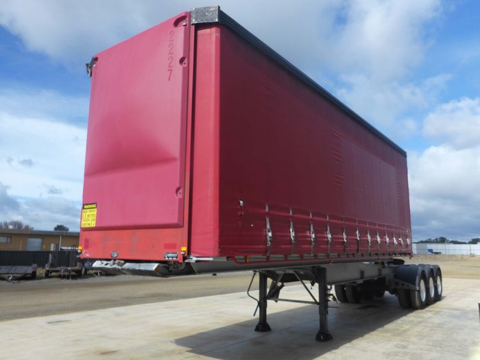 2006 Vawdrey 12 Pallet Rollback Curtainsider A Trailer