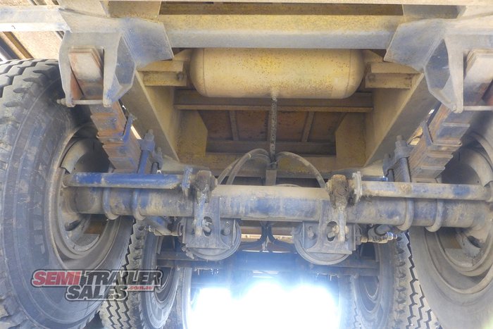 1990 Krueger 41FT Flat Top