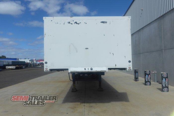 1990 Krueger 41FT Flat Top