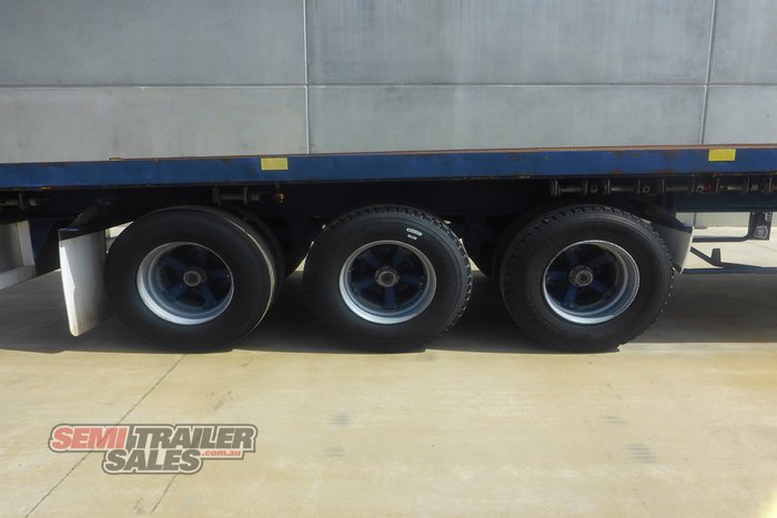 1990 Krueger 41FT Flat Top