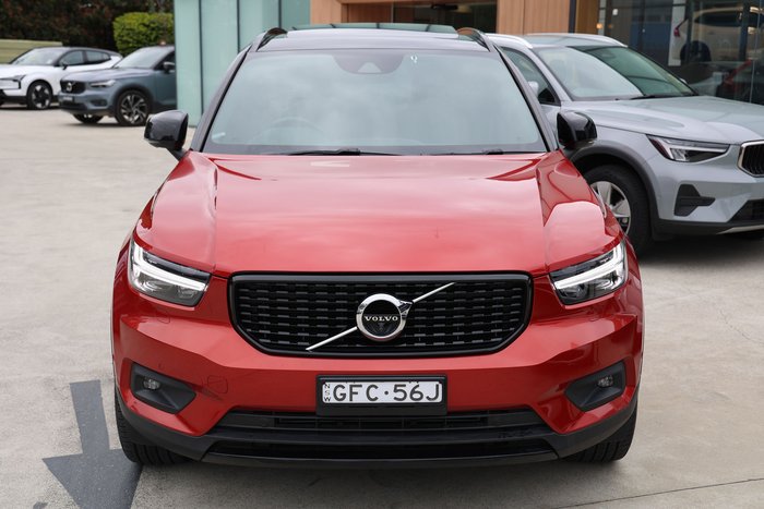 2019 Volvo XC40 T5 R-Design