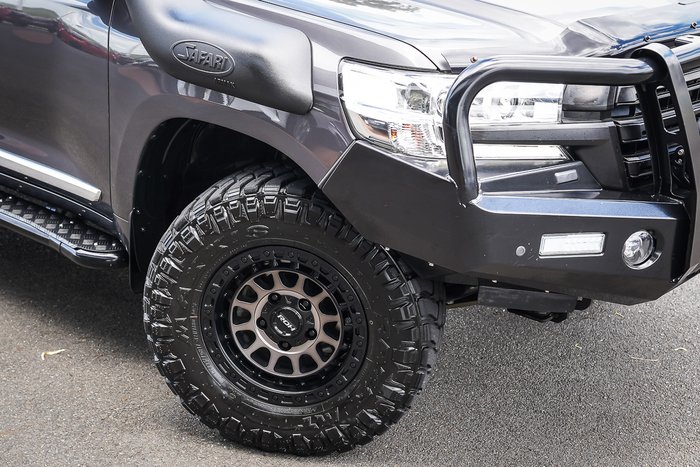 2018 Toyota LANDCRUISER Sahara