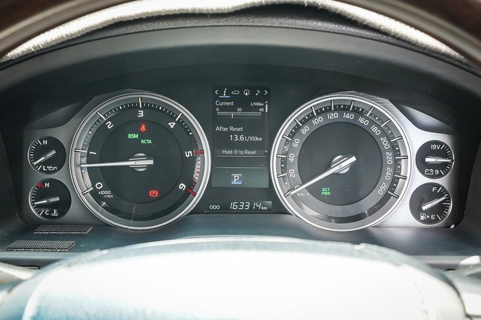 2018 Toyota LANDCRUISER Sahara